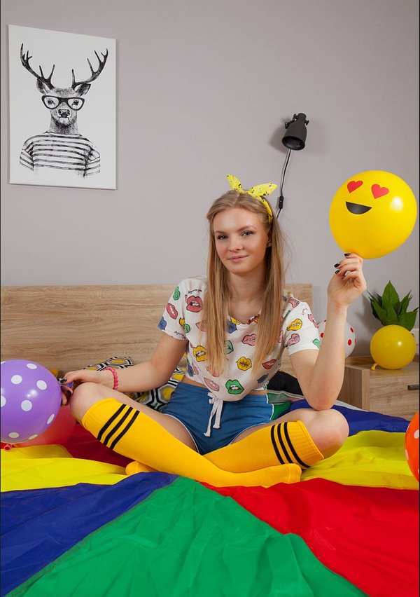 Юстиния, 22
