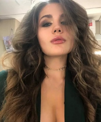 Алина, 20